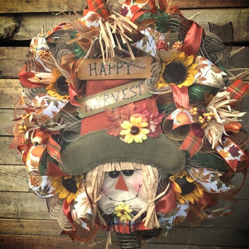 Happy Harvest Scarecrow 3