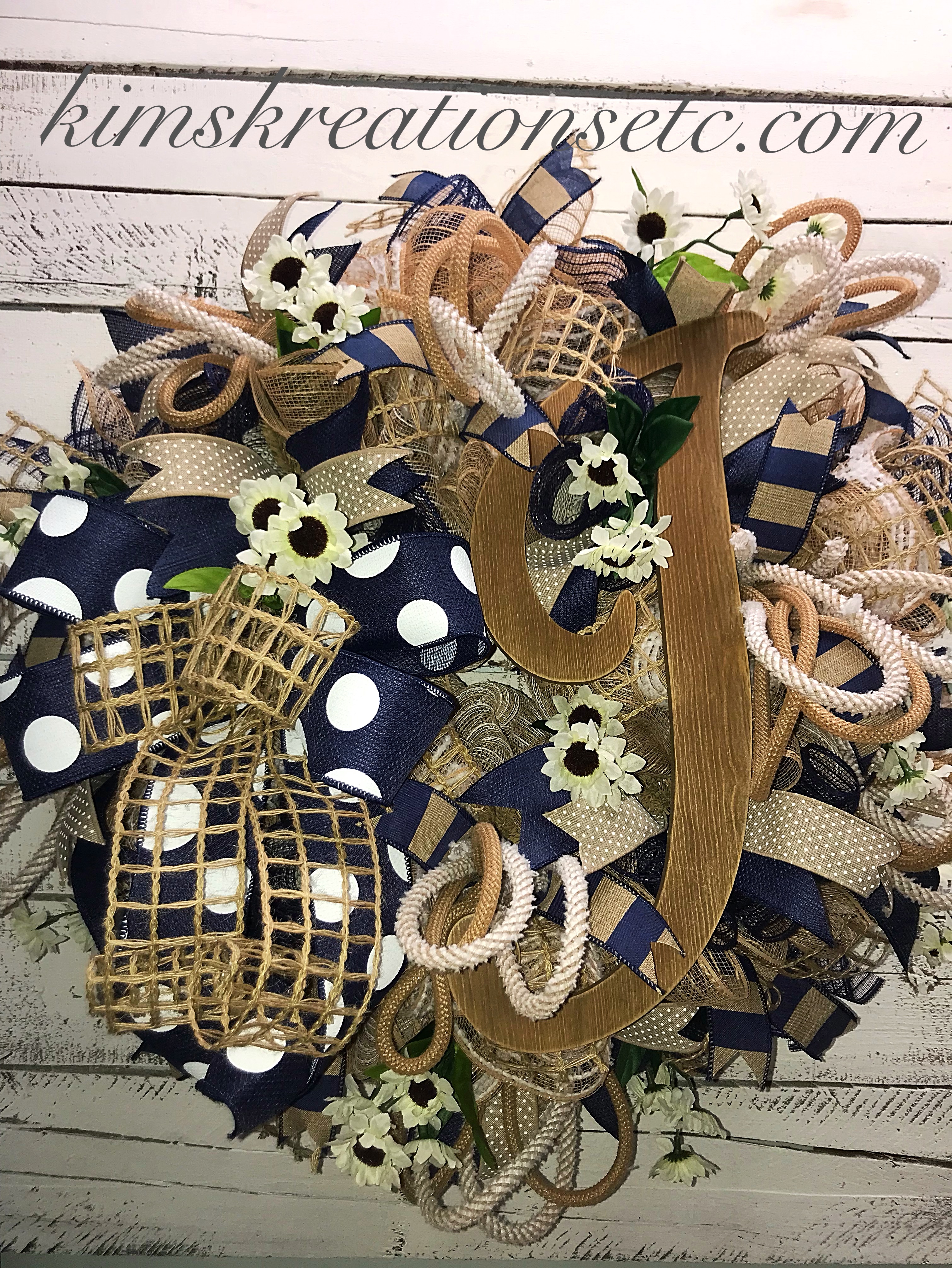 deco mesh wreath